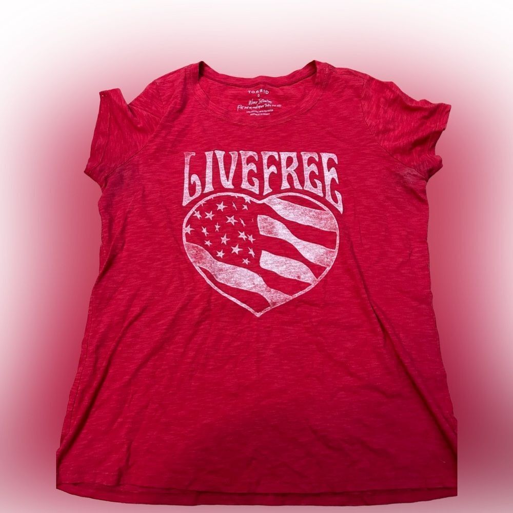 Women’s Torrid Live Free T-shirt